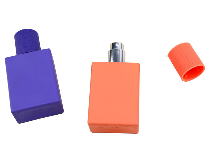 Various Color Custom Mini Perfume Bottles Empty Bulk